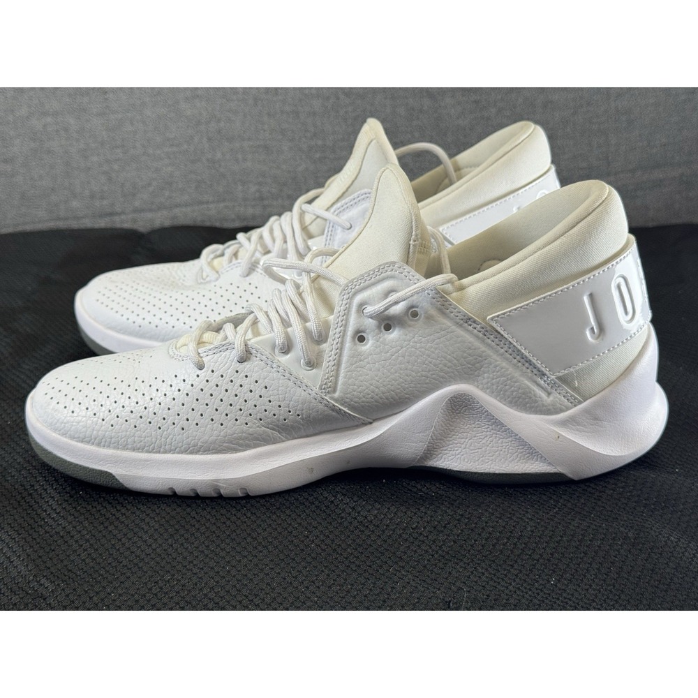 NIKE JORDAN AH6462-100 MEN'S FLIGHT FREE PREMIUM LOW BASKETBALL‎ WHITE SZ 10.5 - Picture 8 of 12